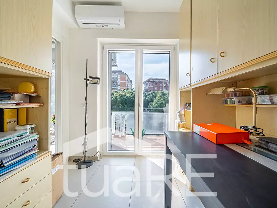 Immagine 11 di Appartamento in vendita  in Via Monte Cervialto a Roma