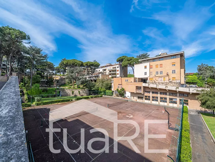 Immagine 17 di Appartamento in vendita  in Via Cassia a Roma