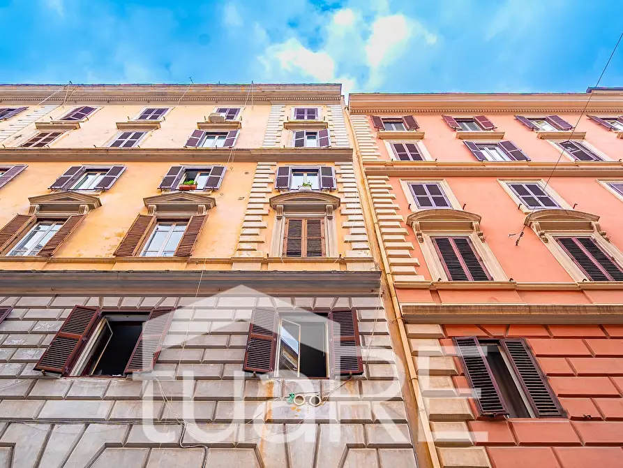 Immagine 12 di Appartamento in vendita  in Via Carlo Cattaneo a Roma