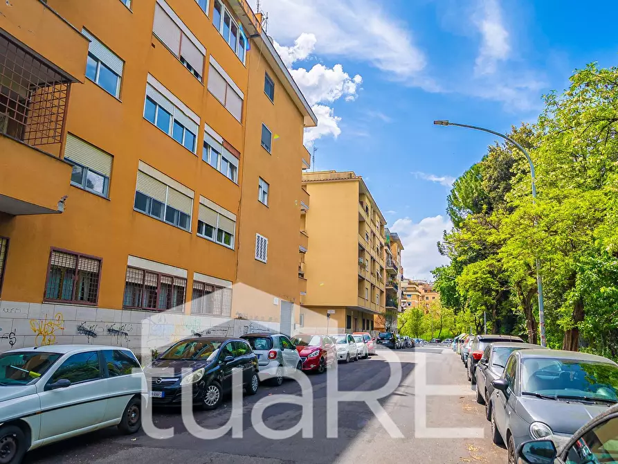 Immagine 8 di Appartamento in vendita  in Via Anselmo Ciappi a Roma