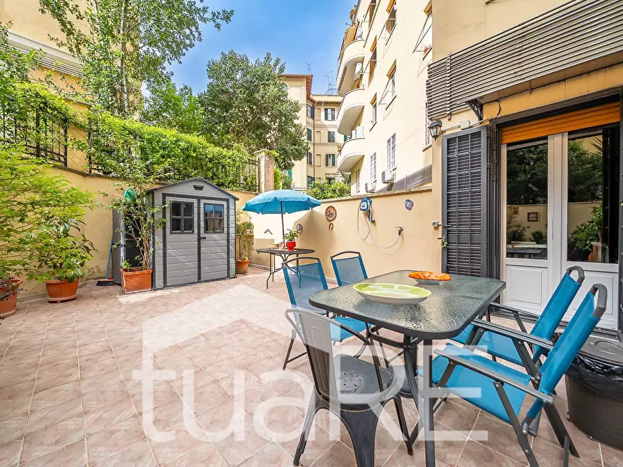 Immagine 20 di Appartamento in vendita  in Via Dei Giordani a Roma