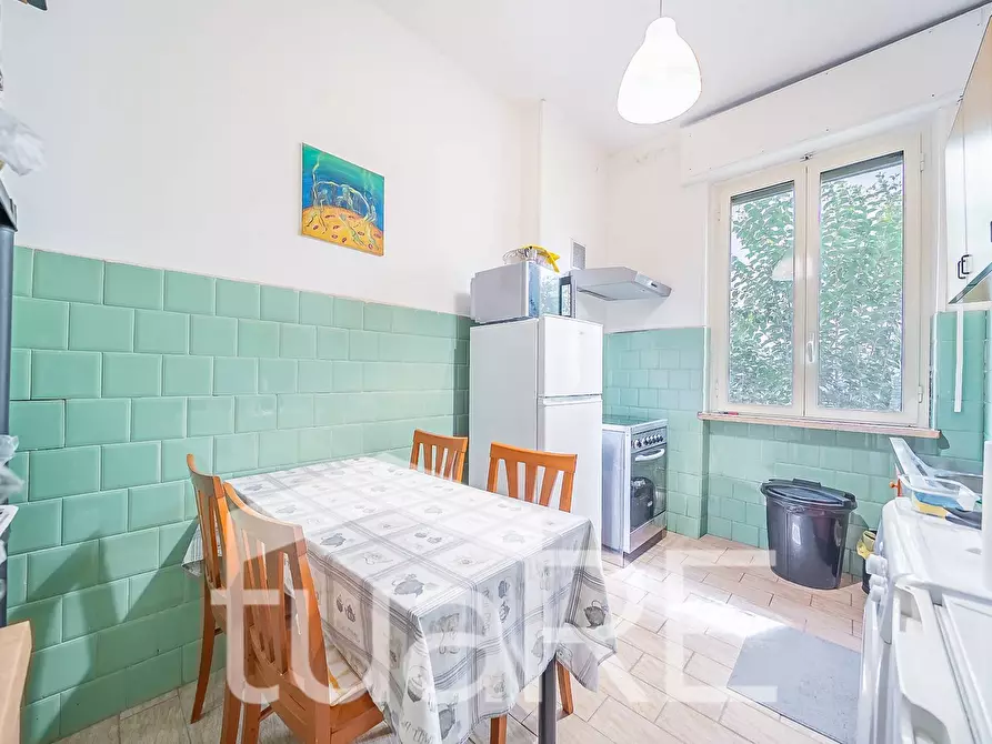 Immagine 8 di Appartamento in vendita  in Via Tripoli a Roma