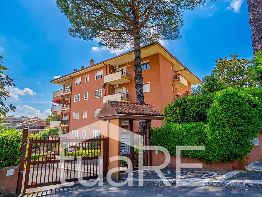 Immagine 14 di Appartamento in vendita  in Via Pietro Paolo Vergerio a Roma