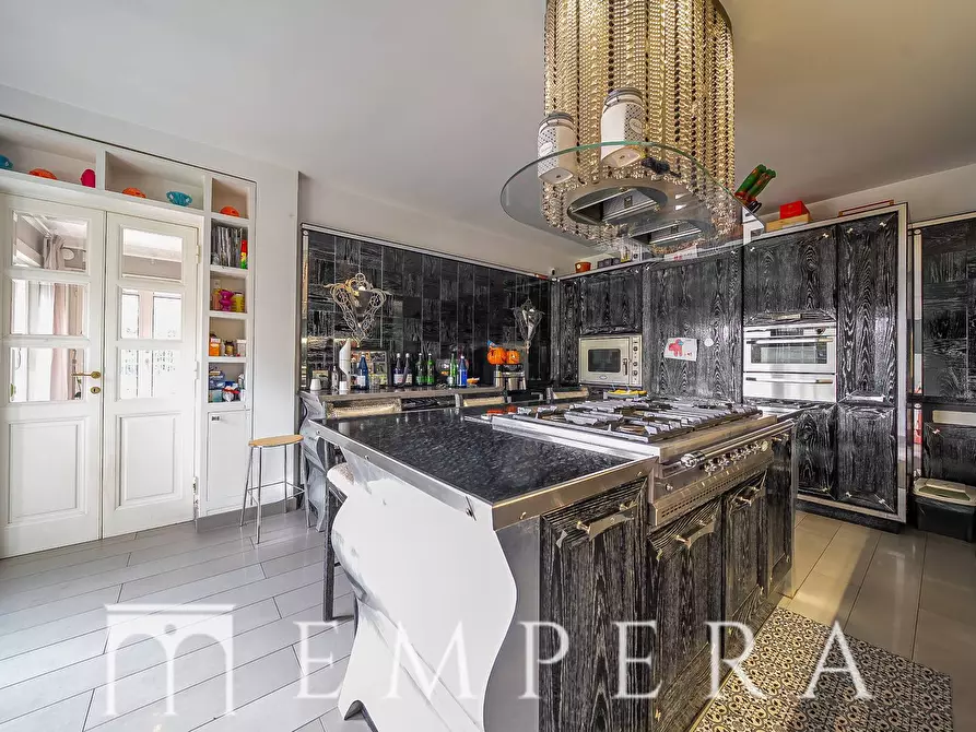 Immagine 18 di Villa in vendita  in Via Di Grottarossa a Roma