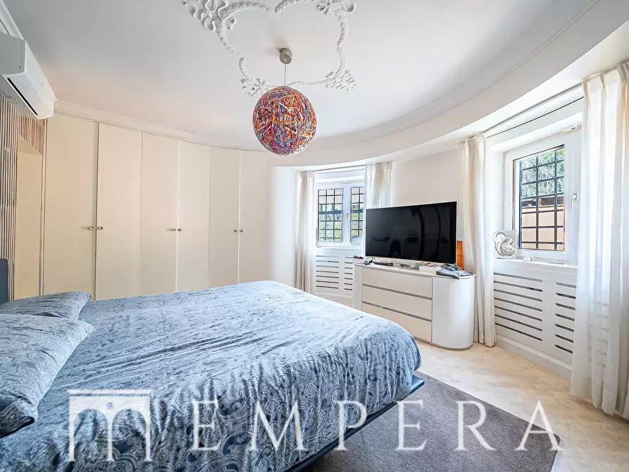 Immagine 22 di Villa in vendita  in Via Di Grottarossa a Roma