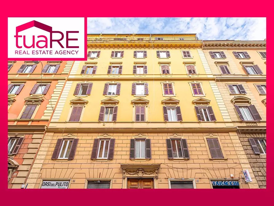 Immagine 1 di Appartamento in vendita  in Via Angelo Poliziano a Roma