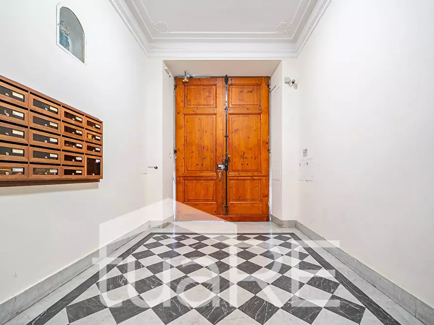 Immagine 10 di Appartamento in vendita  in Via Angelo Poliziano a Roma