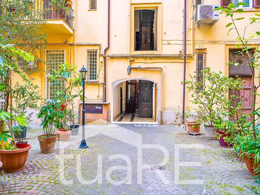 Immagine 11 di Appartamento in vendita  in Via Angelo Poliziano a Roma