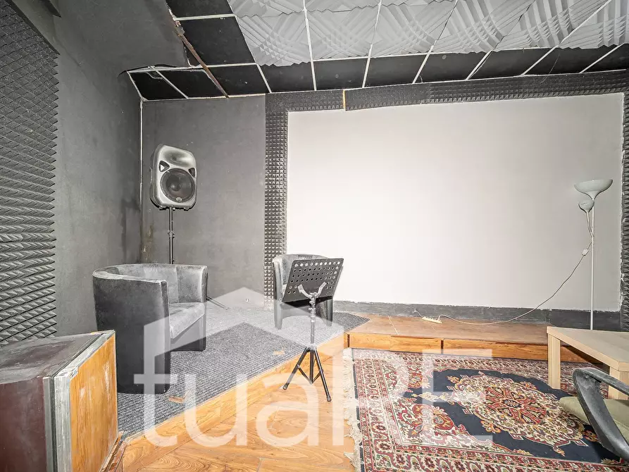 Immagine 15 di Appartamento in vendita  in Via Di San Francesco A Ripa a Roma