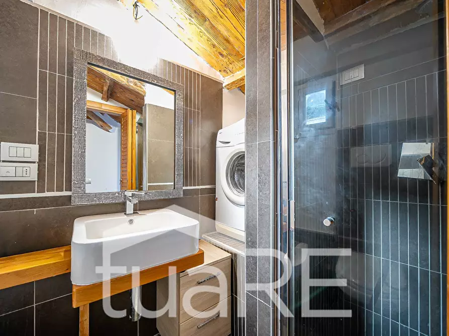 Immagine 9 di Palazzo in vendita  in via xx settembre a San Felice Circeo