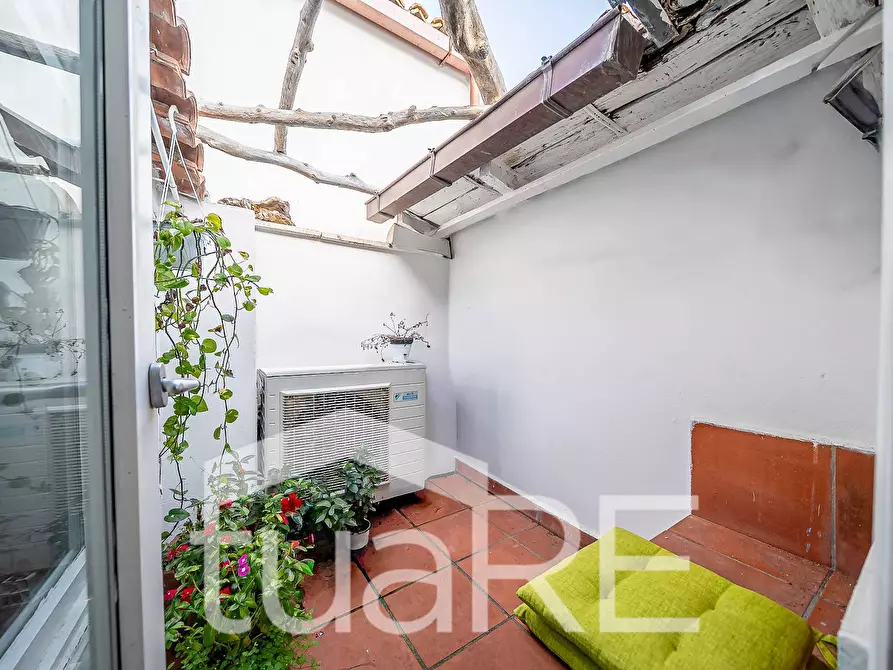 Immagine 18 di Palazzo in vendita  in via xx settembre a San Felice Circeo