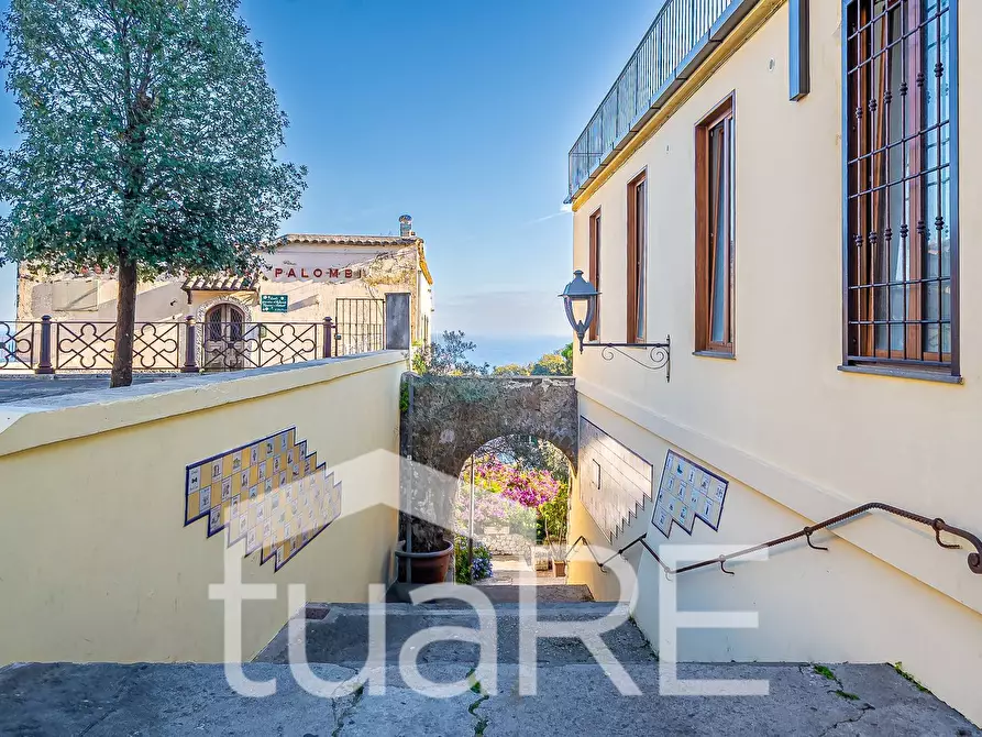 Immagine 19 di Palazzo in vendita  in via xx settembre a San Felice Circeo