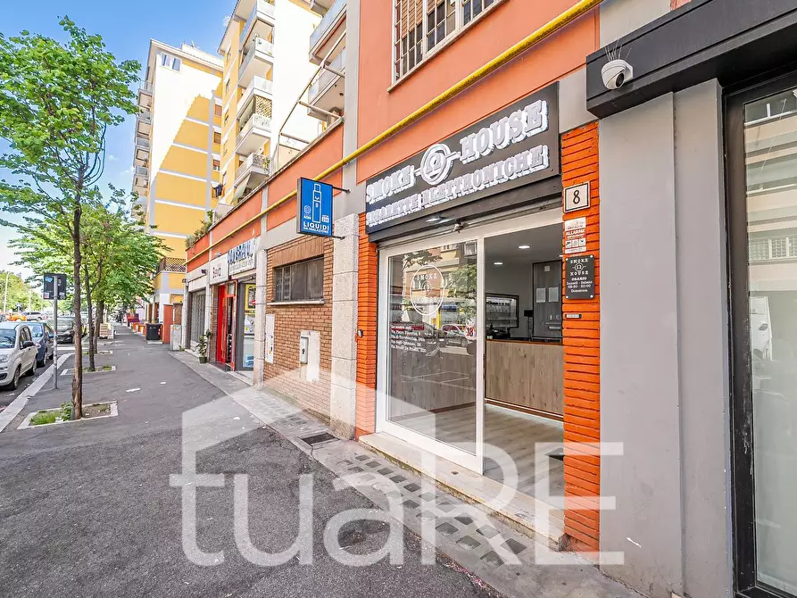 Immagine 23 di Negozio in vendita  in Viale Guglielmo Marconi 184 a Roma
