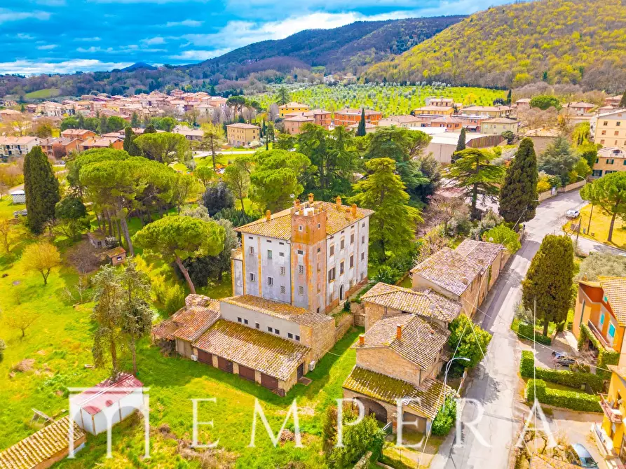 Immagine 3 di Villa in vendita  in Via dei Lilla a Montepulciano