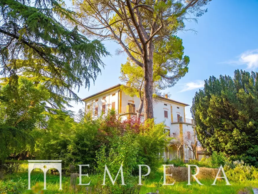 Immagine 17 di Villa in vendita  in Via dei Lilla a Montepulciano