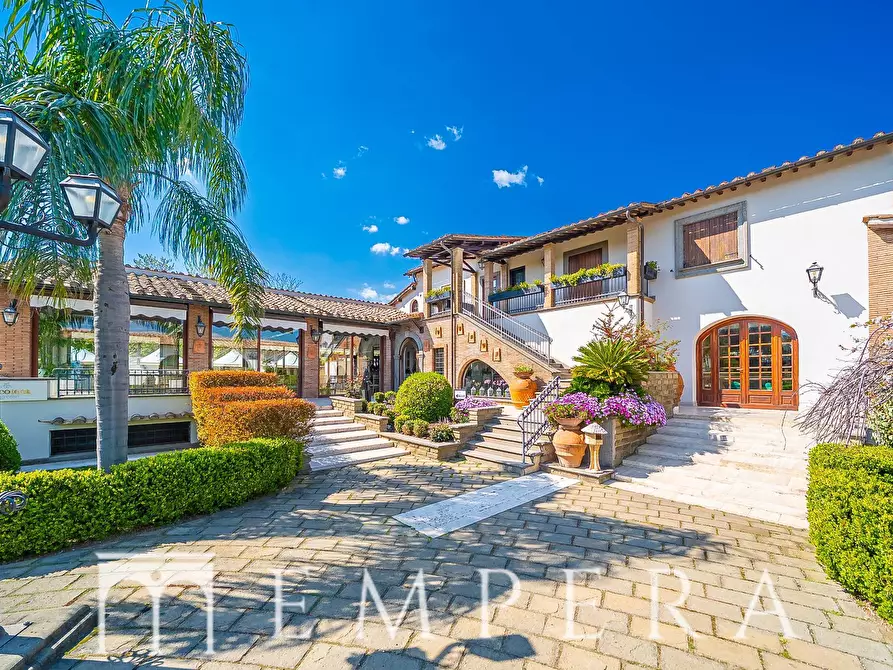 Immagine 19 di Villa in vendita  in Via Aurelia a Roma