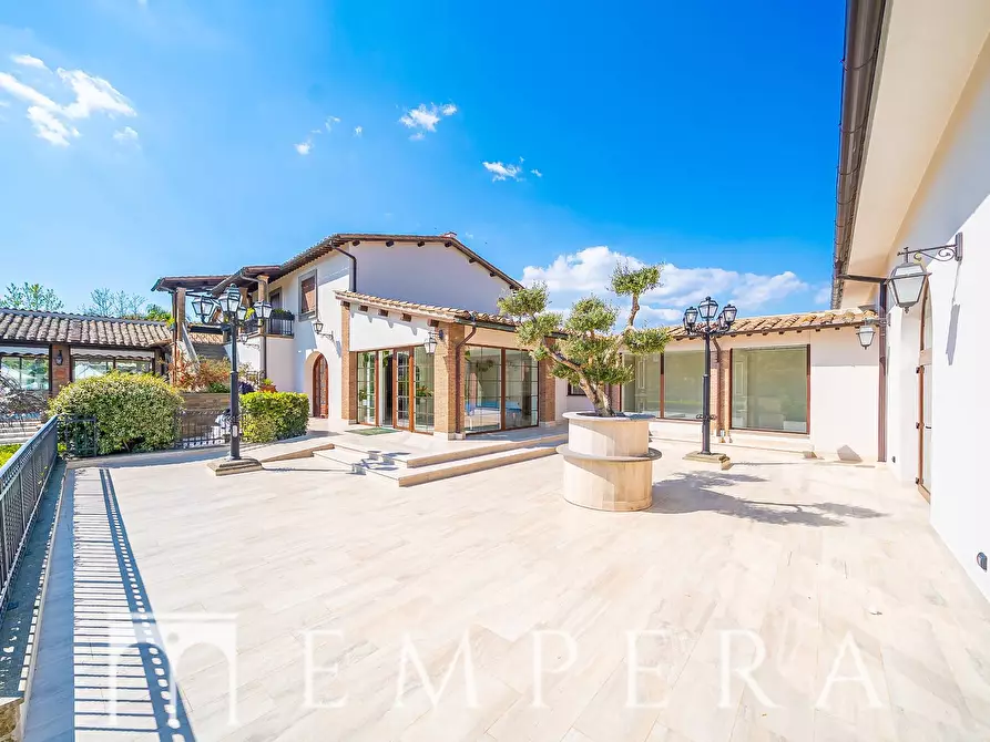 Immagine 20 di Villa in vendita  in Via Aurelia a Roma