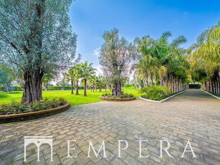 Immagine 31 di Villa in vendita  in Via Aurelia a Roma