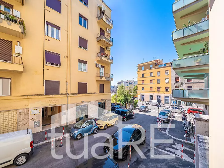 Immagine 11 di Appartamento in vendita  in Via Cardinal Parocchi a Roma