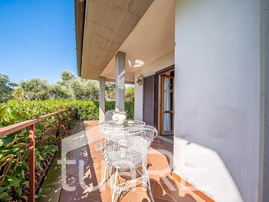 Immagine 22 di Villa in vendita  in VIA SANTA LUCIA a Morlupo
