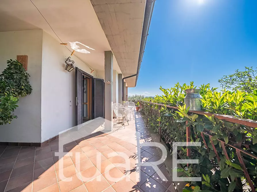 Immagine 23 di Villa in vendita  in VIA SANTA LUCIA a Morlupo
