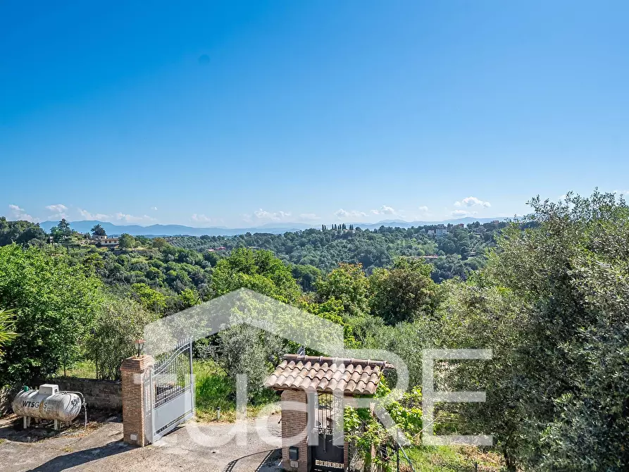 Immagine 25 di Villa in vendita  in VIA SANTA LUCIA a Morlupo