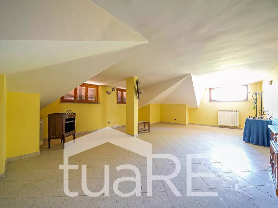 Immagine 42 di Villa in vendita  in VIA SANTA LUCIA a Morlupo