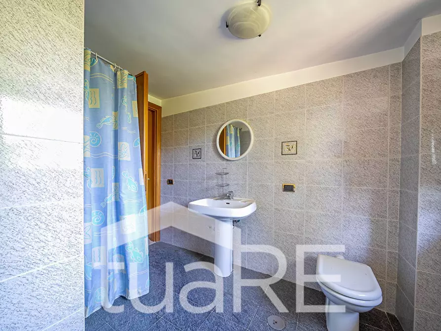 Immagine 48 di Villa in vendita  in VIA SANTA LUCIA a Morlupo