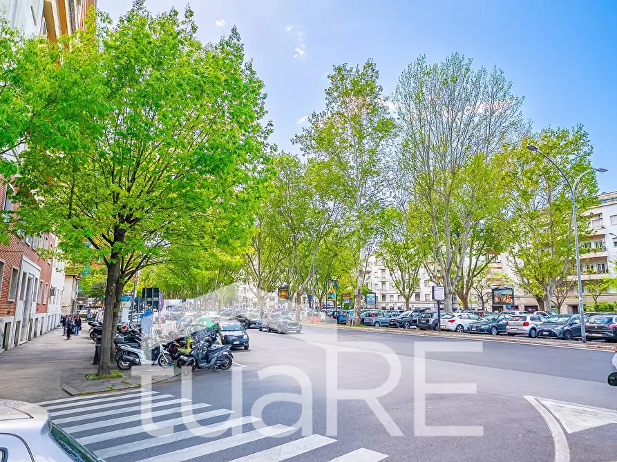 Immagine 10 di Appartamento in vendita  in Piazzale Clodio a Roma