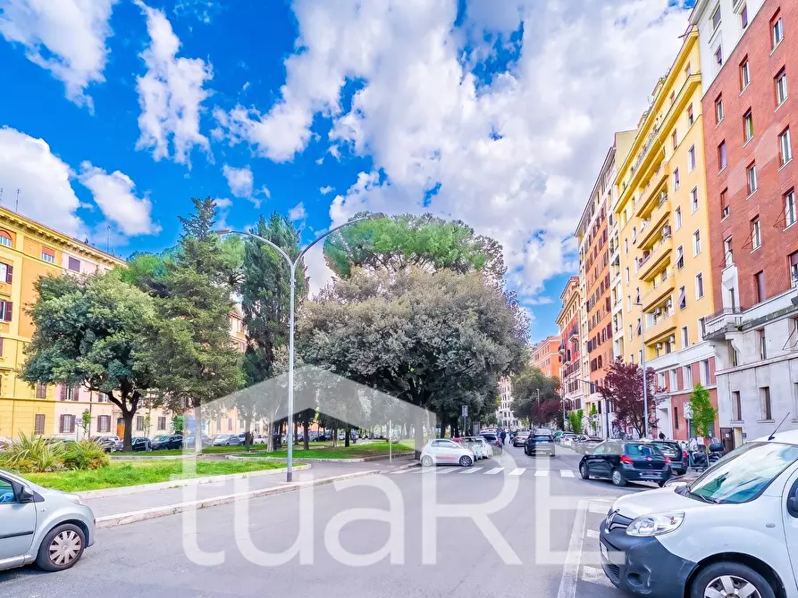 Immagine 12 di Appartamento in vendita  in Piazzale Clodio a Roma
