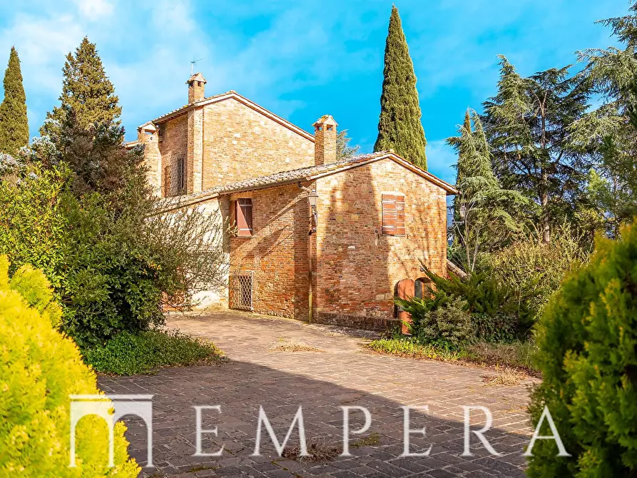 Immagine 10 di Palazzo in vendita  in Pian dei Ponti a Chiusi
