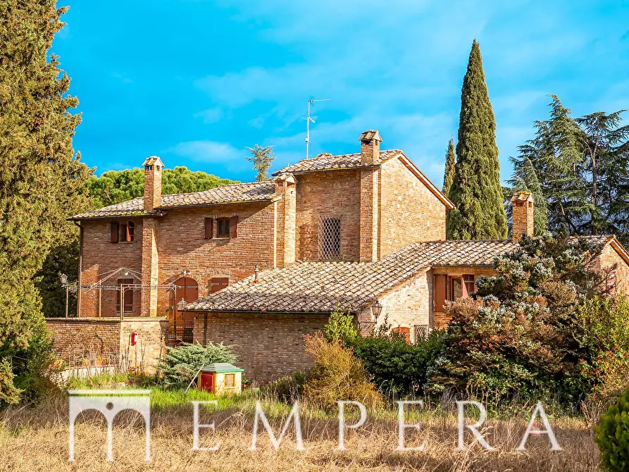 Immagine 12 di Palazzo in vendita  in Pian dei Ponti a Chiusi