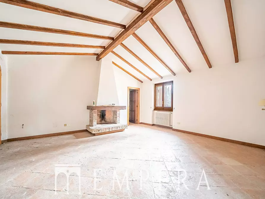 Immagine 20 di Palazzo in vendita  in Pian dei Ponti a Chiusi