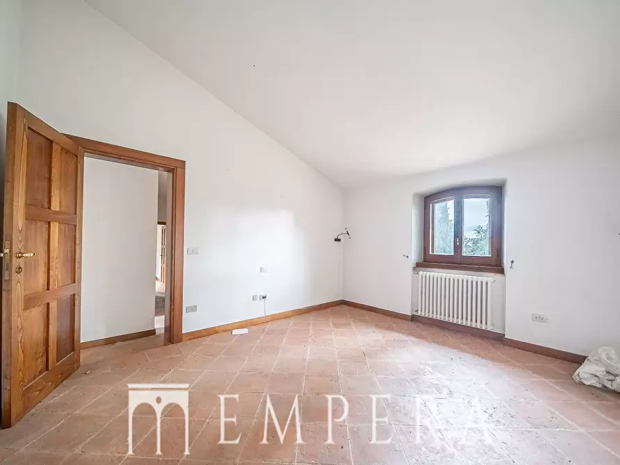 Immagine 22 di Palazzo in vendita  in Pian dei Ponti a Chiusi