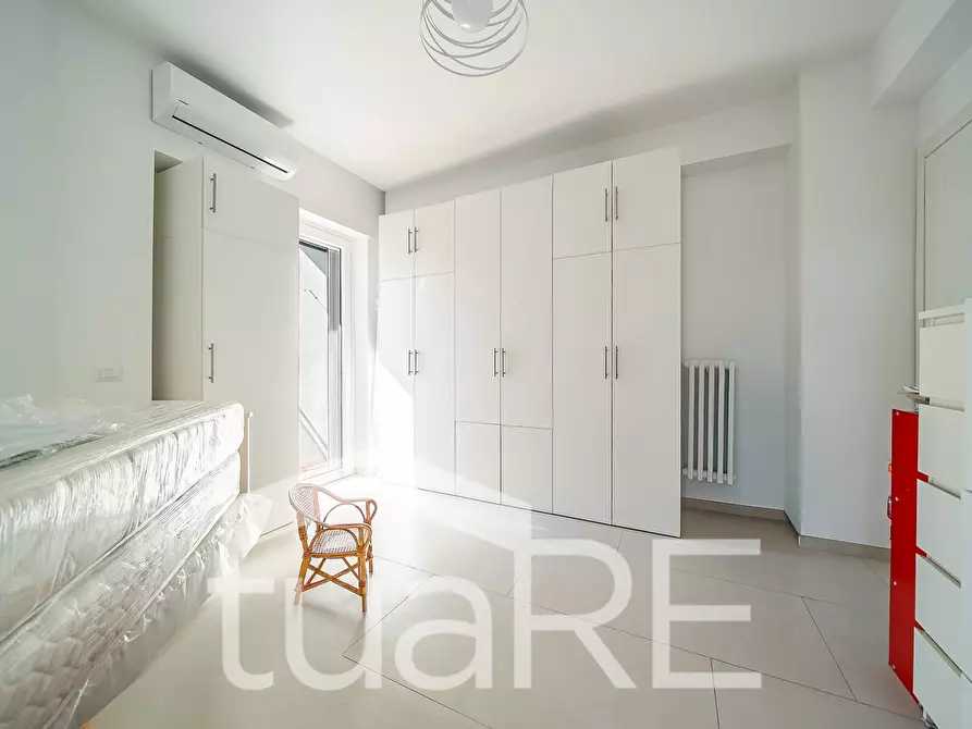 Immagine 10 di Appartamento in vendita  in Via Monte Cervialto a Roma