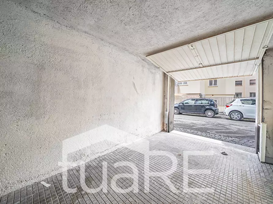 Immagine 9 di Box auto in vendita  in Via Filippo Ermini a Roma