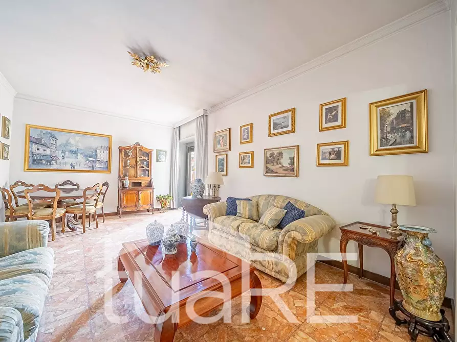 Immagine 2 di Attico in vendita  in Via Luigi Vittorio Bertarelli a Roma