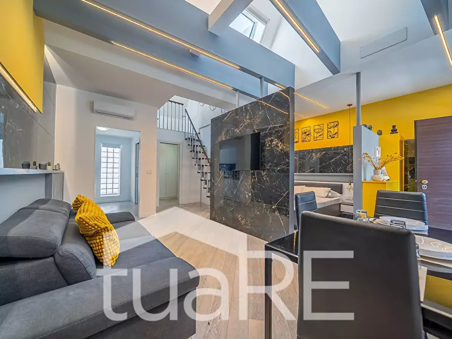 Immagine 11 di Appartamento in vendita  in Via Carlo Rusconi a Roma