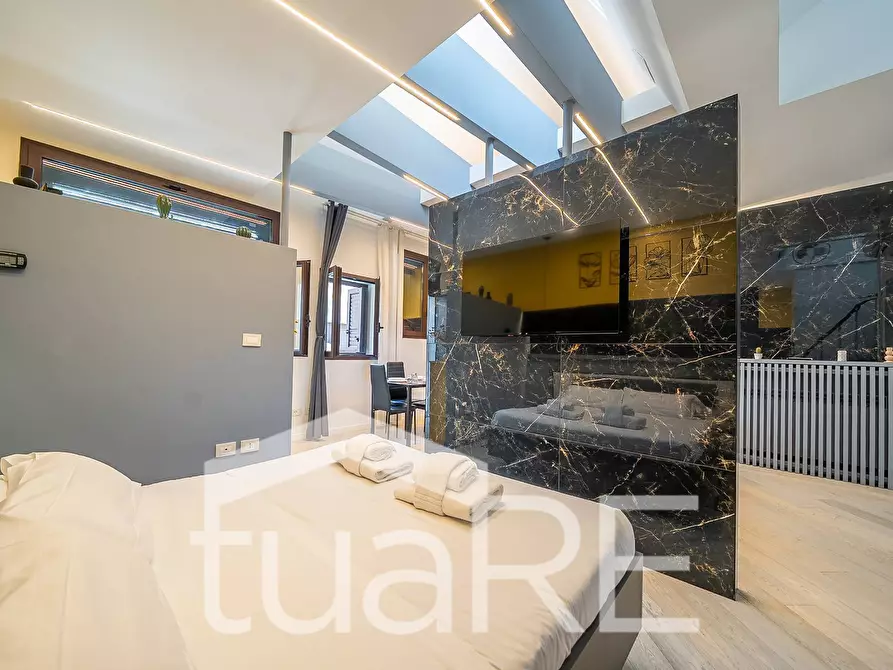 Immagine 17 di Appartamento in vendita  in Via Carlo Rusconi a Roma