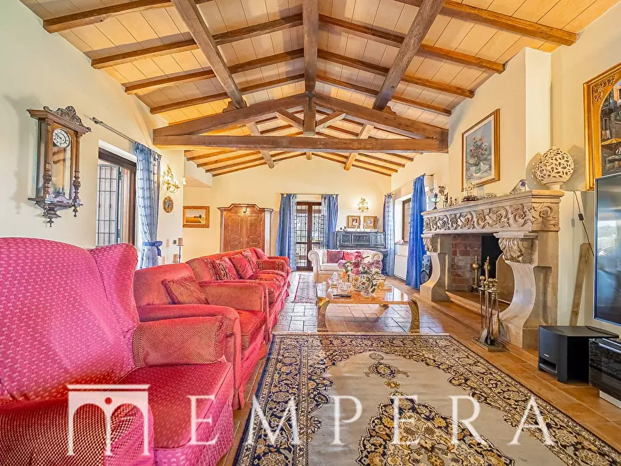 Immagine 5 di Villa in vendita  in VIA DEL CASALONE a Cerveteri