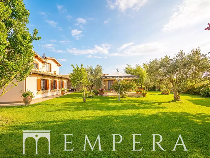 Immagine 19 di Villa in vendita  in VIA DEL CASALONE a Cerveteri