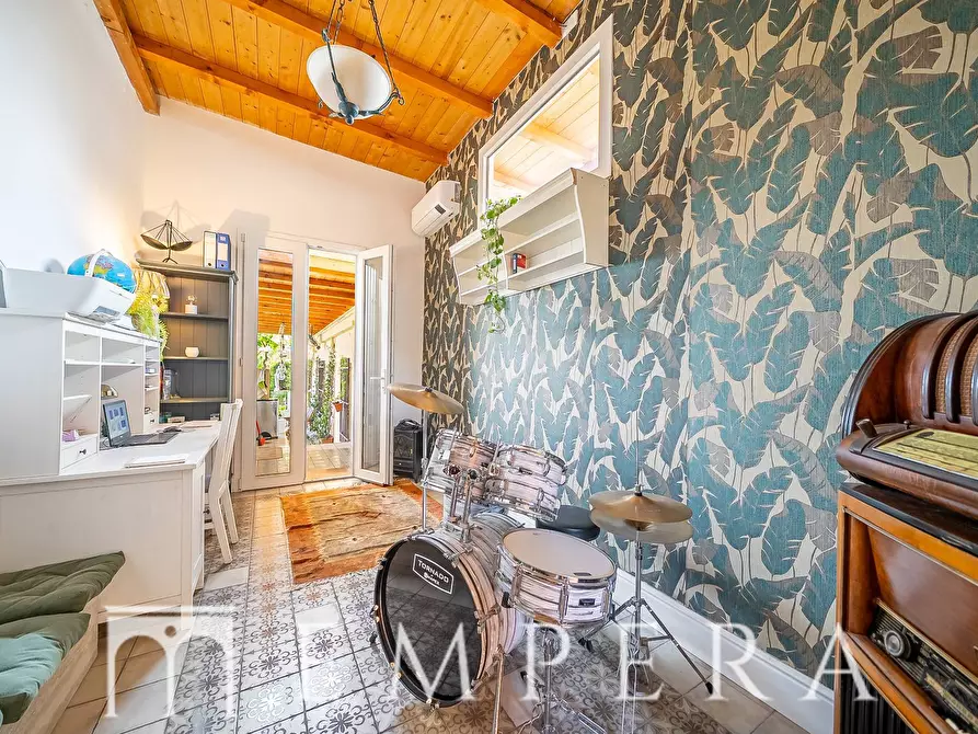 Immagine 22 di Villa in vendita  in Via Cimone a Roma