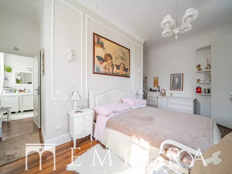 Immagine 26 di Villa in vendita  in Via Cimone a Roma