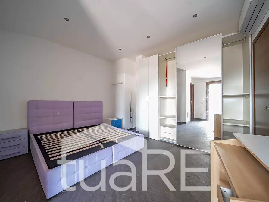 Immagine 11 di Villa in vendita  in Via Della Magliana a Roma