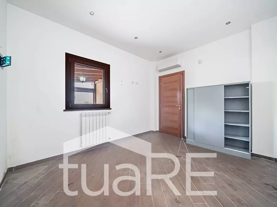 Immagine 12 di Villa in vendita  in Via Della Magliana a Roma