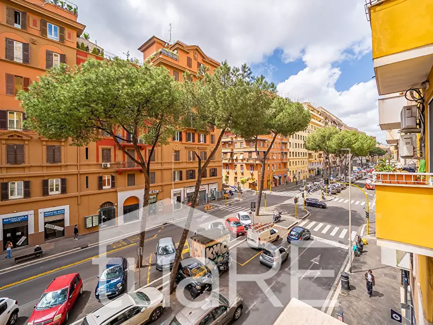 Immagine 11 di Appartamento in vendita  in Viale Eritrea a Roma
