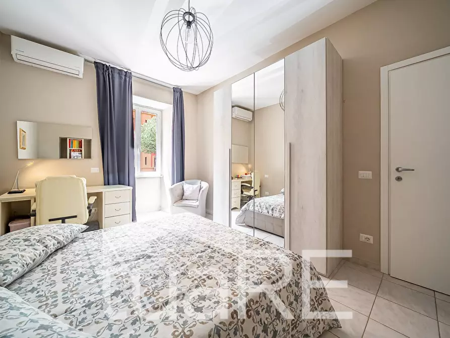 Immagine 18 di Appartamento in vendita  in Viale Eritrea a Roma
