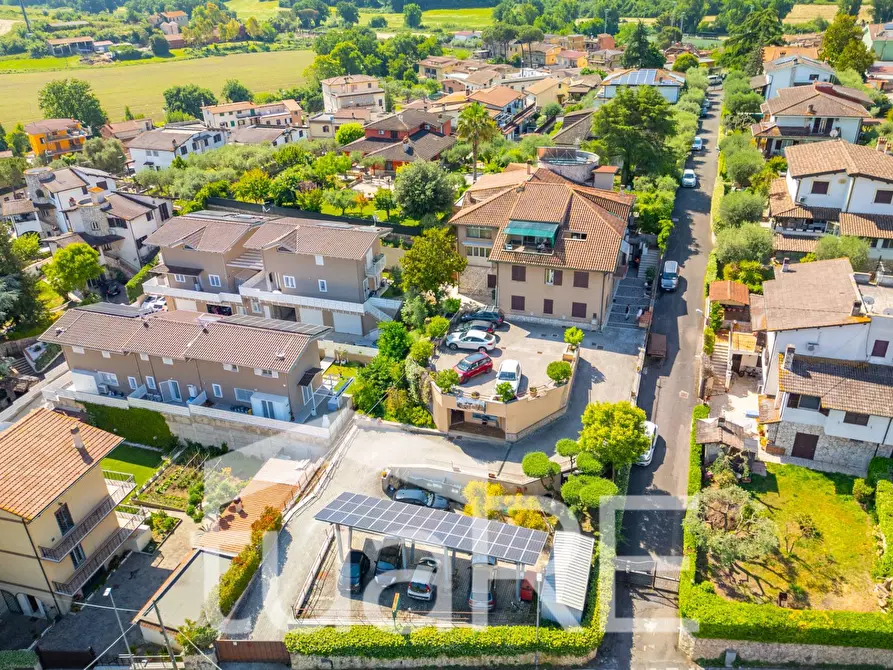 Immagine 5 di Villa in vendita  in Via Appennini a Fonte Nuova