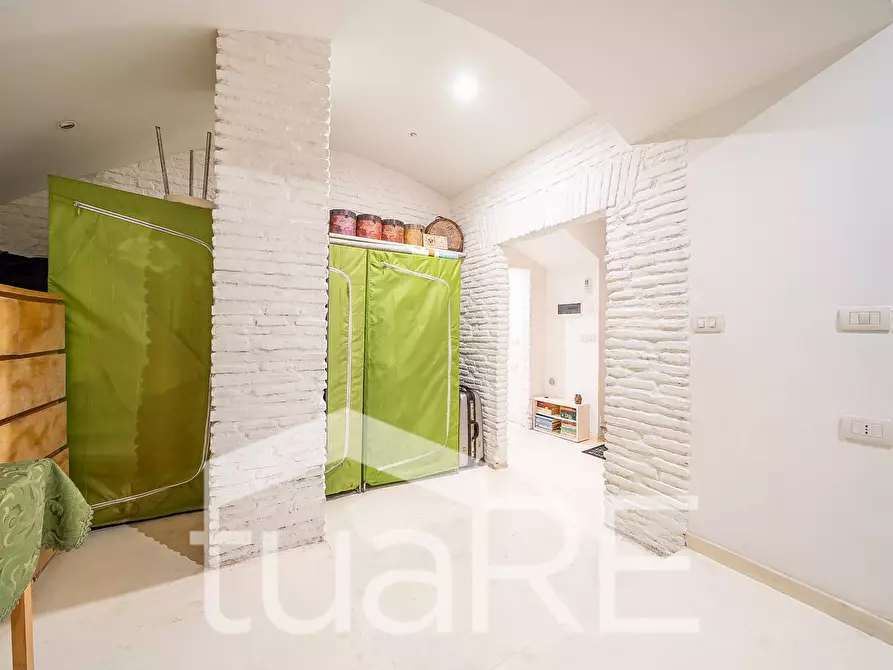 Immagine 21 di Appartamento in vendita  in Via Della Madonna Dei Monti a Roma