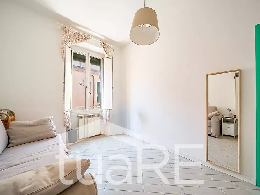 Immagine 2 di Appartamento in vendita  in Via Foscolo a Roma